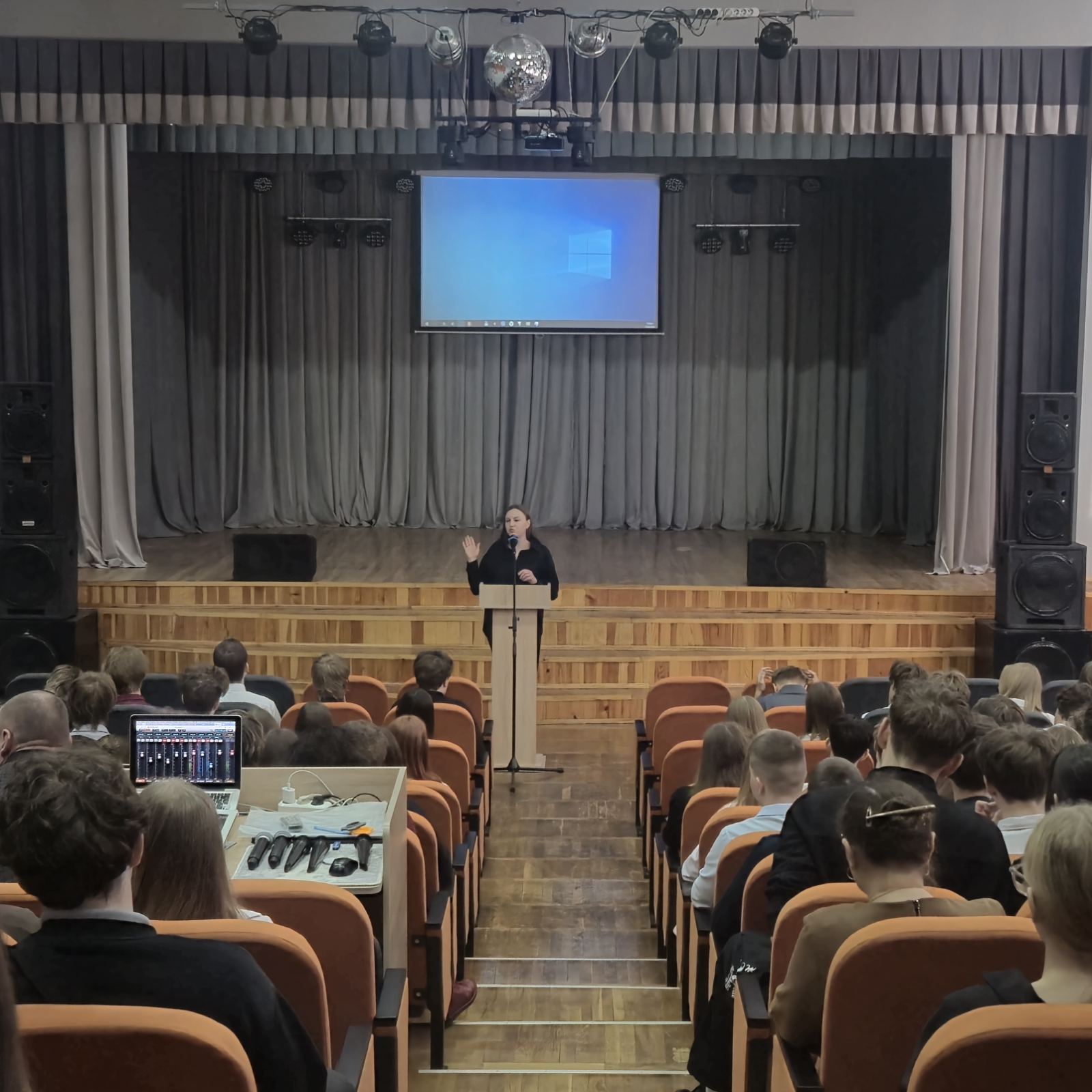 0 02 05 d33d9fb101cf026bb0be5420354dd4cfaf91e6d331a1a1f68b733cbe5e45e600 d5d865420f5a9323