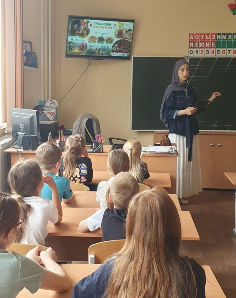 В детском лагере всегда интересно!